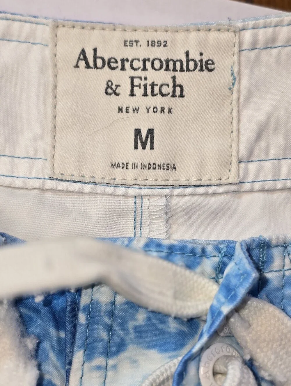Abercrombie & Fitch Turtle Print Board Shorts Surfer Swim Trunks Men’s Blue Med.